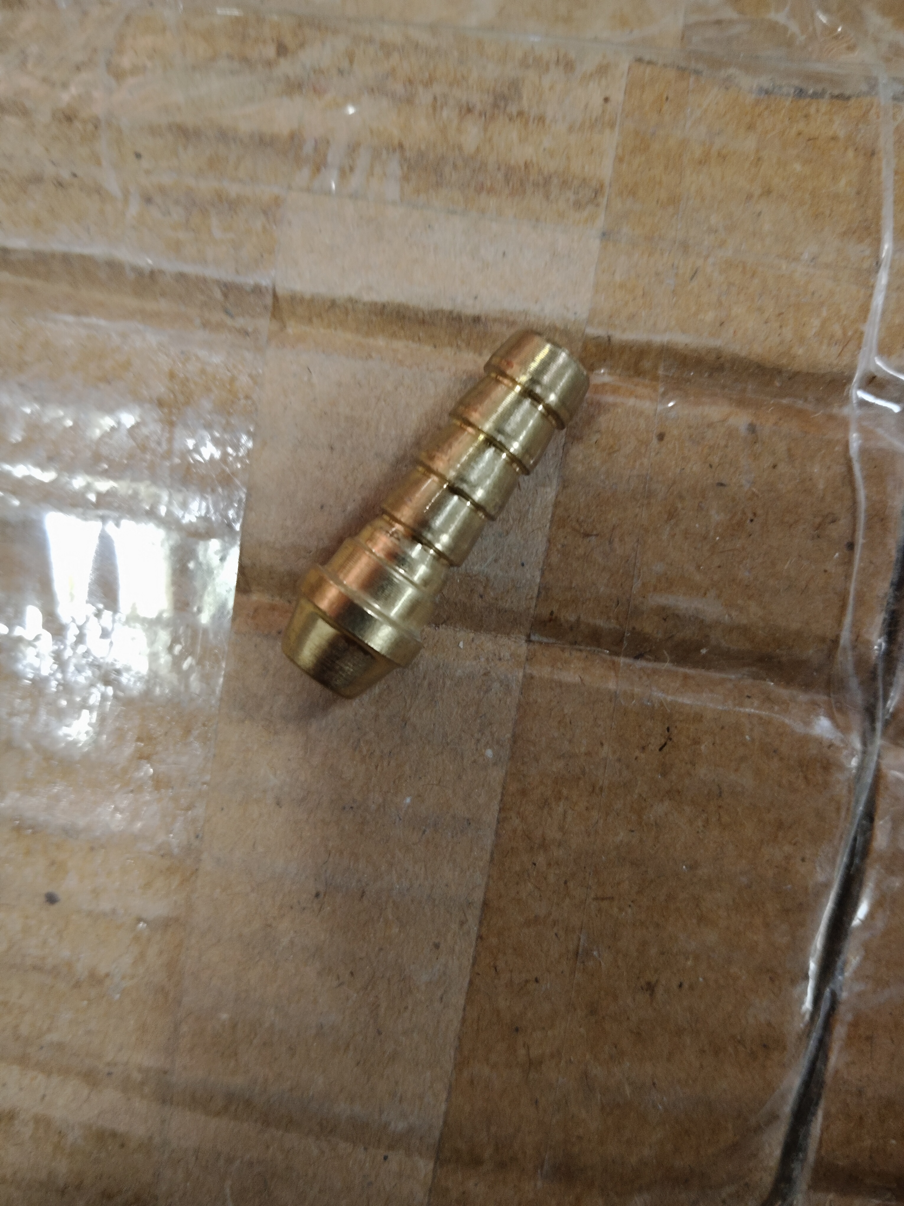 Espigo gas 1/4 solo punta